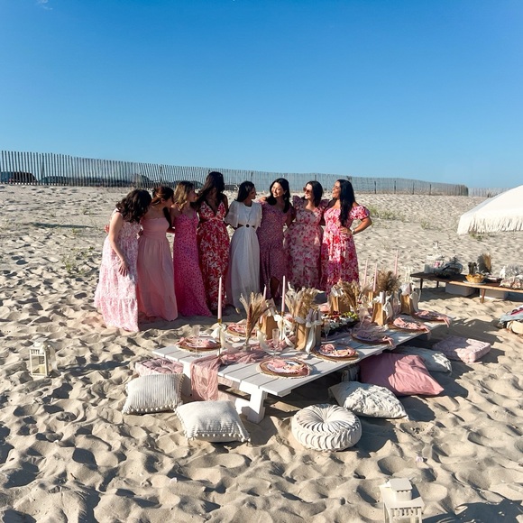 MERLETTO CUT OUT MAXI DRESS - WHITE - Picture 3 of 5